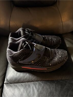 Nike KD 14 basketball shoes